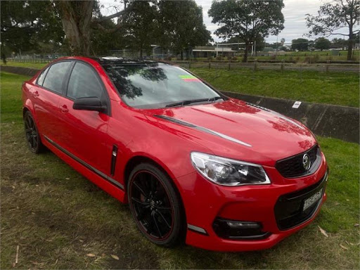 holden commodore